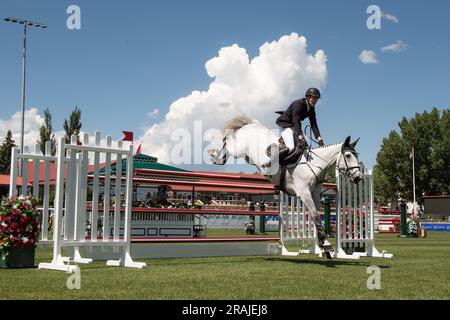 Rupert Winkelmann nimmt am 1. Juli 2023 am Rolex Pan American Grand Prix in Spruce Meadows in Calgary, Kanada, Teil. Stockfoto