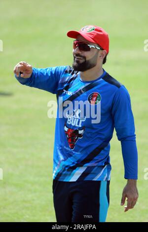 Afghanistan Star Cricketer Rashid Khan während der Übungssitzung im Zahur Ahmed Chowdhury Stadium (ZACS) vor dem One Day International (ODI) Stockfoto