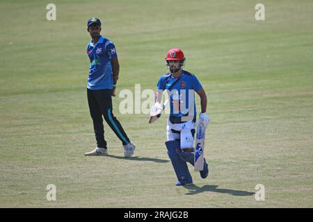 Der afghanische Kapitän Hashmatullah Shahidi nimmt vor dem One Day International (ODI) an einer Trainingssitzung im Zahur Ahmed Chowdhury Stadium (ZACS) Teil Stockfoto