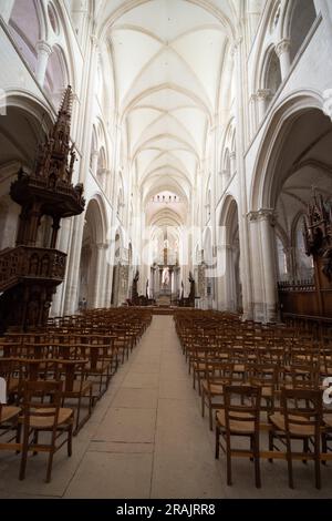 Das Innere der Abtei der Heiligen Dreifaltigkeit in Fécamp Stockfoto