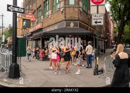 Aktivitäten in Greenwich Village in New York am Samstag, den 24. Juni 2023. (© Richard B. Levine) Stockfoto