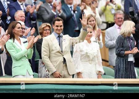 Wimbledon, Royaume Uni. 04. Juli 2023. Roger Federer (Sui) während der Wimbledon Championships 2023 am 3. Juli 2023 im All England Lawn Tennis & Croquet Club in Wimbledon, England - Photo Antoine Couvercelle/DPPI Credit: DPPI Media/Alamy Live News Stockfoto