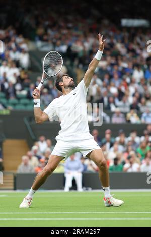 Wimbledon, Royaume Uni. 04. Juli 2023. Jeremy Chardy (Fra) während der Wimbledon Championships 2023 am 3. Juli 2023 im All England Lawn Tennis & Croquet Club in Wimbledon, England - Photo Antoine Couvercelle/DPPI Credit: DPPI Media/Alamy Live News Stockfoto