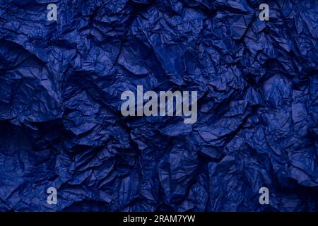 Abstrakter lilafarbener Papierhintergrund. Draufsicht. Speicherplatz kopieren. Stockfoto