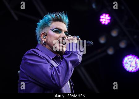 Adam Lambert trat auf der Hauptbühne von Pride in London auf, dem Trafalgar Square Stockfoto