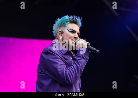 Adam Lambert trat auf der Hauptbühne von Pride in London auf, dem Trafalgar Square Stockfoto