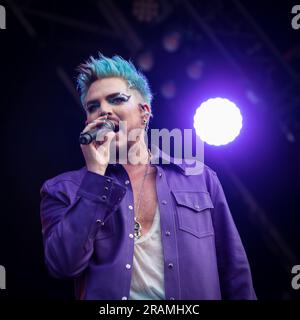 Adam Lambert trat auf der Hauptbühne von Pride in London auf, dem Trafalgar Square Stockfoto