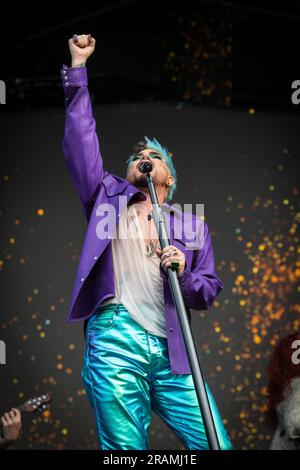 Adam Lambert trat auf der Hauptbühne von Pride in London auf, dem Trafalgar Square Stockfoto