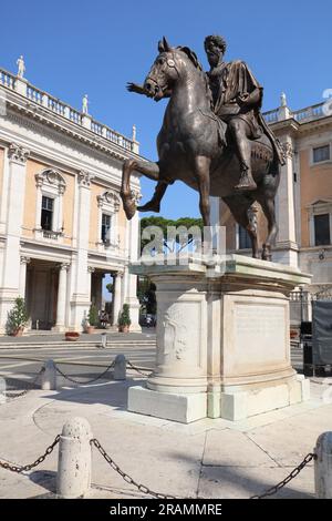 Reiterstatue von Marcus Aurelius, Piazza del Campidoglio, Roma, Latium, Italien Stockfoto