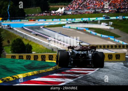 Red Bull Ring, Spielberg, Österreich, 2. Juli 2023: Lewis Hamilton während des Formel-1-Preises von Österreich Stockfoto