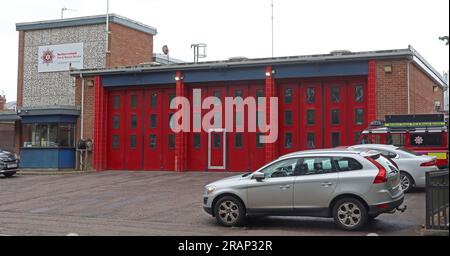 Coleraine Fire Station, betrieben vom Northern Ireland Fire and Rescue Service auf der Lodge Lane in Coleraine, County Londonderry, Nordirland Stockfoto