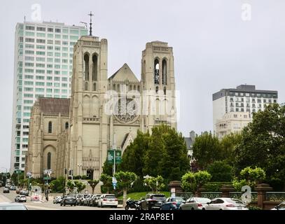 Grace Cathedral wurde 1964 1100 fertiggestellt California Street San Francisco California USA Stockfoto