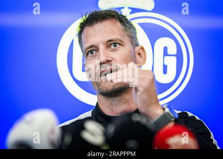 Lier, Belgien. 05. Juli 2023. Der Cheftrainer der Union Alexander Blessin wurde auf einer Pressekonferenz der belgischen Fußballmannschaft Royale Union Saint-Gilloise in der Saison 2023-2024 am Mittwoch, den 05. Juli 2023 in Lier vorgestellt. BELGA FOTO TOM GOYVAERTS Kredit: Belga News Agency/Alamy Live News Stockfoto