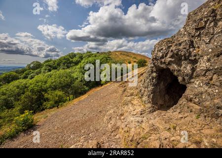 Clutter's Cave und British Camp Iron Age Hillfort in den Malverns, Herefordshire Stockfoto