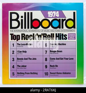 LP-Titelseite des Billboard Top Rock 'n' Roll Hits 1974-Album Stockfoto