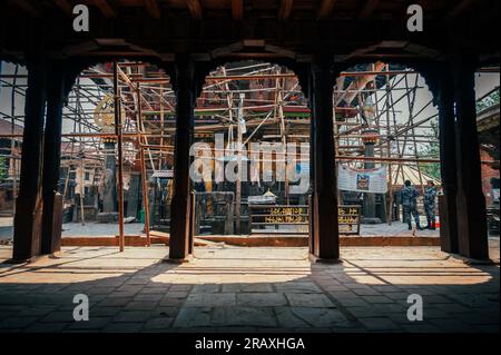 Eine Landschaft rund um Changu Narayan, einen historischen Hindu-Tempel, befindet sich auf einem hohen Hügel in der Changunarayan-Gemeinde Bhaktapur, Kathmandu Val Stockfoto