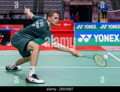 Calgary, Kanada. 5. Juli 2023. Fabian Roth aus Deutschland gibt am 5. Juli 2023 beim Canada Open Badminton-Turnier 2023 in Calgary, Kanada, in der ersten Runde des Singles-Spiels der Herren gegen Momota Kento aus Japan einen Schuss zurück. Kredit: Zou Zheng/Xinhua/Alamy Live News Stockfoto