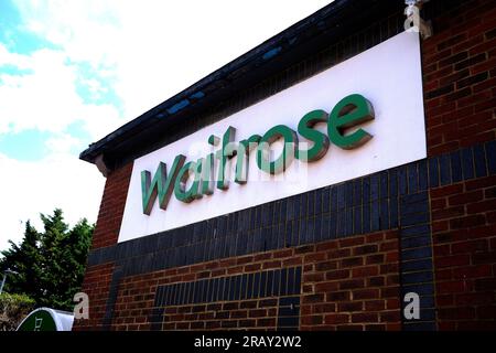 waitrose Supermarkt in der Stadt canterbury, East kent, uk, juli 05 2023 Stockfoto