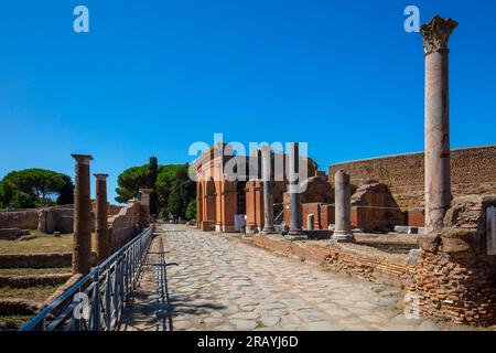 Umgebung des Theaters, Ostia Antica, Rom, Latium, Italien, Stockfoto