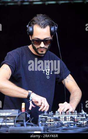 DJ-Set von Brodinski in Tohu Bohu, Radio France Festival, Antigone, Montpellier, Occitanie, Frankreich Stockfoto