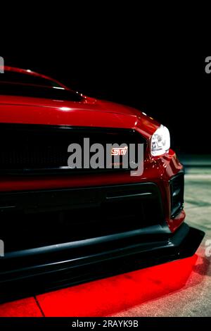Red subaru wrx sti Sportwagen Stockfoto