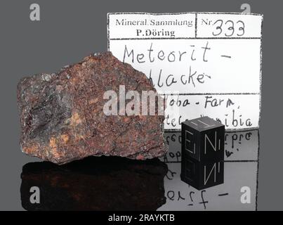 HOBA - gefunden 1920, Grootfontain, Namibia, Afrika. Eisen-Ataxit IVB. Zurückgewonnene Gesamtmasse 60 Tonnen. Stockfoto