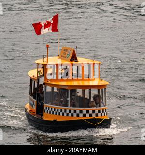 Kanadische Kultur und Urlaub, Urlaubsbilder, wie im british columbia Victoria Harbour Transport Taxi Stockfoto