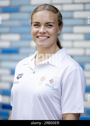 ZEIST - Porträt von Bente Rogge während des Pressezeitpunkts der niederländischen Wasserpolo-Spieler im Vorfeld der Weltmeisterschaft in Fukuoka, Japan. ANP ROBIN VAN LONKHUIJSEN niederlande raus - belgien raus Stockfoto