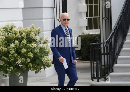 6. Juli 2023, Washington, Distric of Columbia, USA: US-Präsident JOE BIDEN geht heute am 06. Juli 2023 zur Joint Base Andrew und führt Marine One im South Lawn/White House in Washington DC, USA. (Kreditbild: © Lenin Nolly/ZUMA Press Wire) NUR REDAKTIONELLE VERWENDUNG! Nicht für den kommerziellen GEBRAUCH! Stockfoto