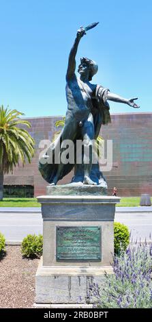 Römische Gladiatorenstatue, in der die erste Erde für die California Midwinter Exposition 1893 im Golden Gate Park San Francisco California USA gedreht wurde Stockfoto