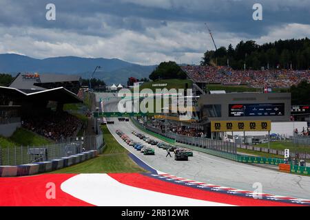 Spielberg, Österreich. 2. Juli 2023. Start: Porsche Mobil 1 Supercup am Red Bull Ring am 2. Juli 2023 in Spielberg, Österreich. (Foto von HIGH TWO) dpa/Alamy Live News Stockfoto
