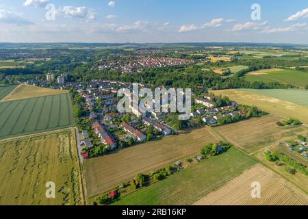 Marbach am Neckar, abendlicher Blick aus der Vogelperspektive auf die nördlichen Stadtteile Hörnle, das Stadtzentrum und den fernen Murr Stockfoto