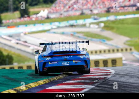 Spielberg, Österreich. 2. Juli 2023. Nr. 17 Risto Vukov (NMK, Ombra), Porsche Mobil 1 Supercup am Red Bull Ring am 2. Juli 2023 in Spielberg, Österreich. (Foto von HIGH TWO) dpa/Alamy Live News Stockfoto