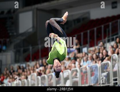 Pauline SCHAEFER-BETZ (Schäfer-Betz) (KTV Chemnitz) Action, Jump, Gymnastik für alle Frauen am 6. Juli 2023 in Düsseldorf. Das Finale 2023 Rhein-Ruhr von 06,07 bis 09.07.2023 Stockfoto