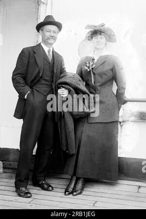 Sir Wilfred Thomason Grenfell (1865-1940) britischer medizinischer Missionar in Neufundland, mit Ehefrau Stockfoto