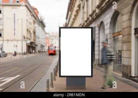 Leer Werbung stehen auf dem Bürgersteig. 3D-Rendering Stockfoto