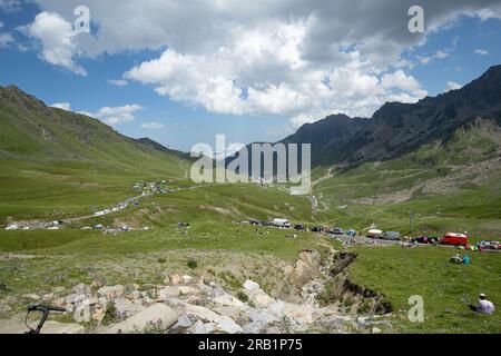 Col du Tourmalet, Frankreich, 6. Juli 2023, Allgemeiner Überblick über den Col du Tourmalet Stadium 6, 145km, Tarbes an Cauterets Cambasque während der 110. Auflage der Tour de France Kredit: Nick Phipps/Alamy Live News Stockfoto