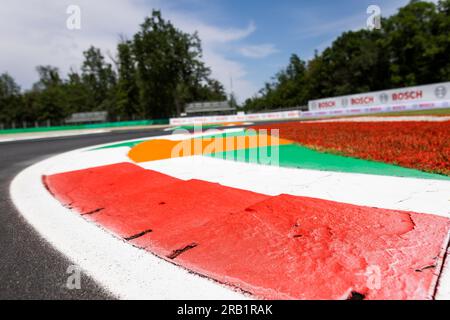 Monza, Italie. 06. Juli 2023. Illustration, Bordstein während der 6 Stunden Monza 2023, 3. Runde der FIA-Weltausdauermeisterschaft 2023, vom 7. Bis 9. Juli 2023 auf der Autodrome Nazionale di Monza, in Monza, Italien - Photo Julien Delfosse/DPPI Credit: DPPI Media/Alamy Live News Stockfoto