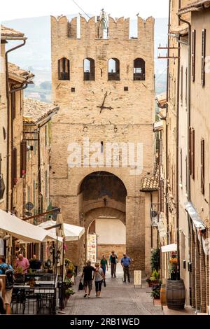 Porta Sant'Agostino, Montefalco, Perugia, Umbrien, Italien Stockfoto