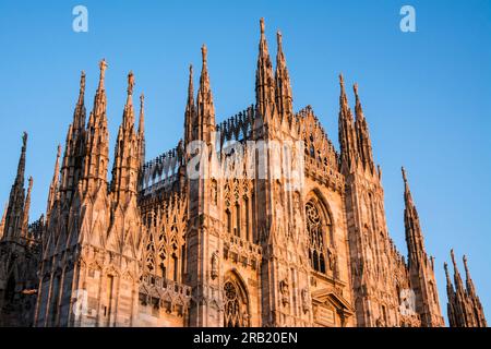 Fassade der Mailänder Kathedrale, Italien Stockfoto