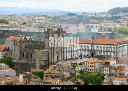 Panoramablick auf die Kathedrale von Porto Stockfoto