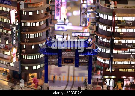 Altstadt von kowloon mit Stadtmauern in einem Miniaturmuseum für kleine Welten Stockfoto