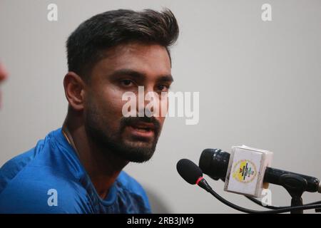 Litton das, nimmt an der Pressekonferenz vor dem Spiel Teil, als Kapitän für die ODI-Serie Bangladesch - Afghanistan, vor dem zweiten ODI-Spiel bei Zahur Ahmed Cho Stockfoto