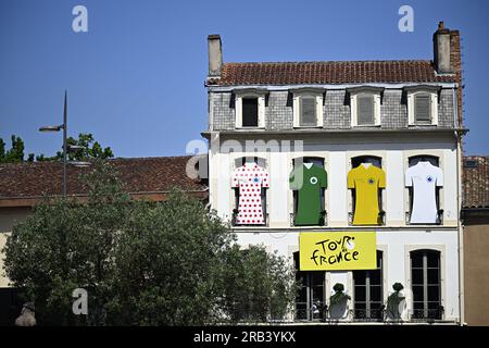 Mont De Marsan, Frankreich. 07. Juli 2023. Die Abbildung zeigt die Dekoration zu Beginn der 7. Etappe des Radrennens Tour de France, einem 169 km langen 9 km langen Rennen von Mont-de-Marsan nach Bordeaux, Frankreich, Freitag, 07. Juli 2023. Die diesjährige Tour de France findet vom 01. Bis 23. Juli 2023 statt. BELGA FOTO JASPER JACOBS Kredit: Belga News Agency/Alamy Live News Stockfoto