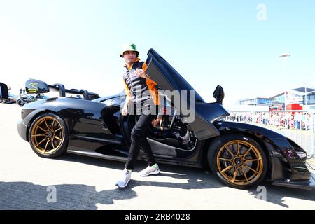 Silverstone, Großbritannien. 07. Juli 2023. Lando Norris (GBR) McLaren. Formel-1-Weltmeisterschaft, Rd 11, Britischer Grand Prix, Freitag, 7. Juli 2023. Silverstone, England. Kredit: James Moy/Alamy Live News Stockfoto