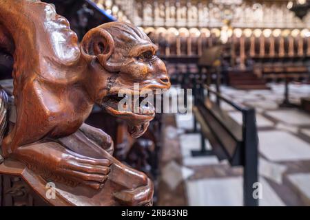 Detail des Chors im Inneren der Kathedrale von Toledo - Toledo, Spanien Stockfoto