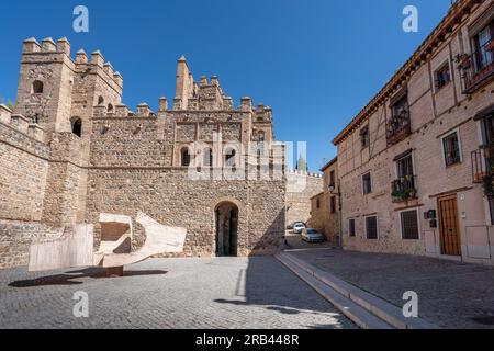 Puerta de Alfonso VI Gate (Puerta de Bisagra) - Toledo, Spanien Stockfoto