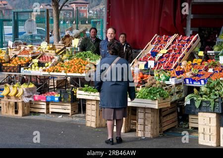 Traditioneller Markt, Cannobio, Piemont, Italien Stockfoto