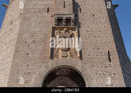 Wappen auf der Alcantara Bridge - Toledo, Spanien Stockfoto