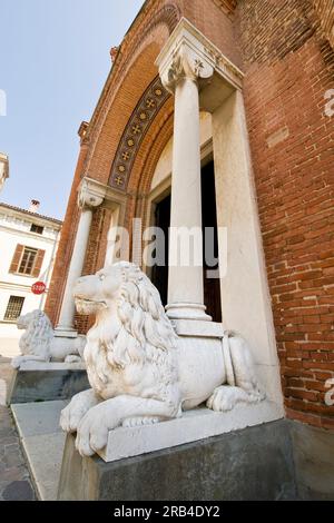 Italien, Lombardei, Soncino, Pfarrkirche Santa Maria Assunta Stockfoto